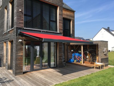 Das Projekt mit der Hella PAN Design Markise in Frankfurt am Main, von Frimey in Fulda.