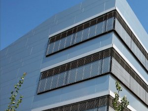 Hella Raffstore Geschäftshaus