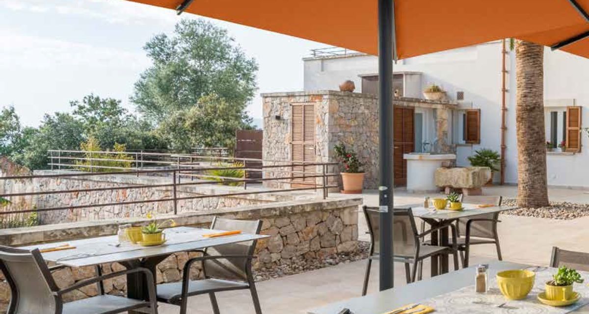 Caravita Centro Sonnenschirm