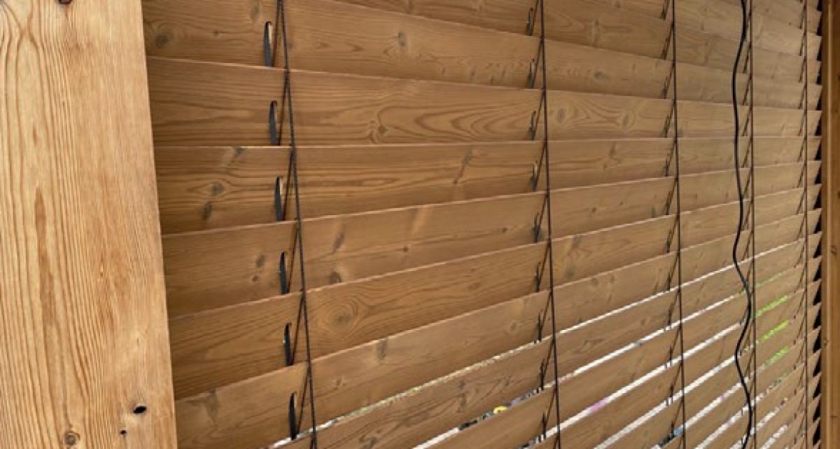 Carpentier Wood-Roof Holz Lamellendach Holzjalousie