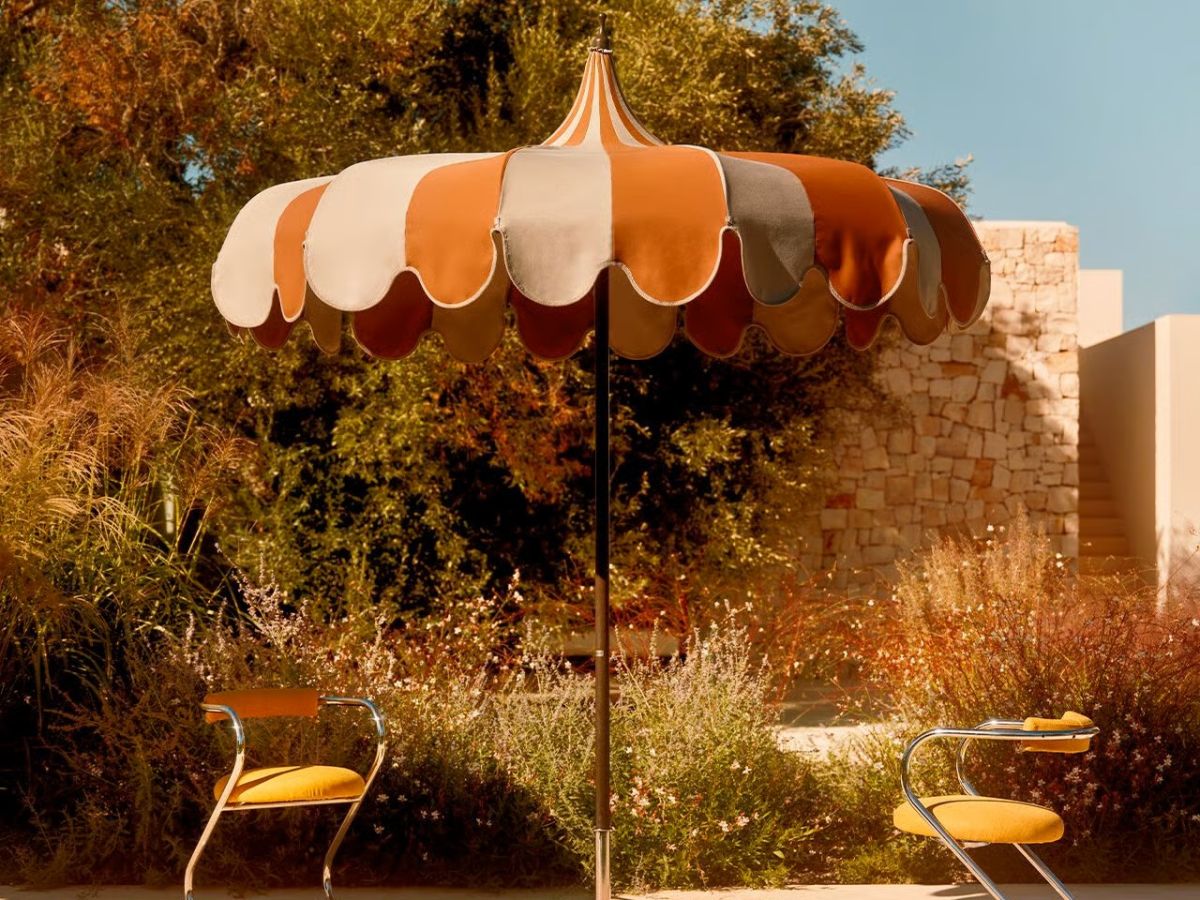 Crema Pagoda Iconic Sonnenschirm