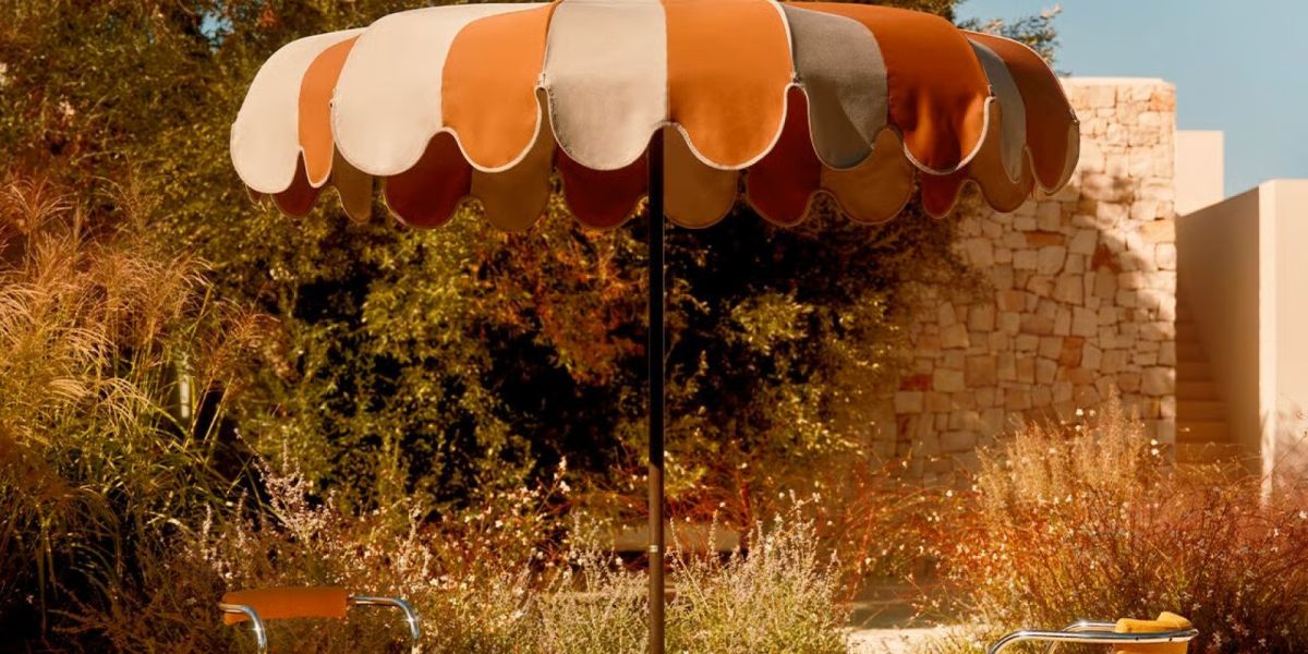 Crema Pagoda Iconic Sonnenschirm