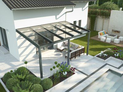 Unser innovatives Terrassendach Bad Homburg mit Schiebe-Glaselementen ermöglicht das Öffnen des Glasdachs nach Bedarf.